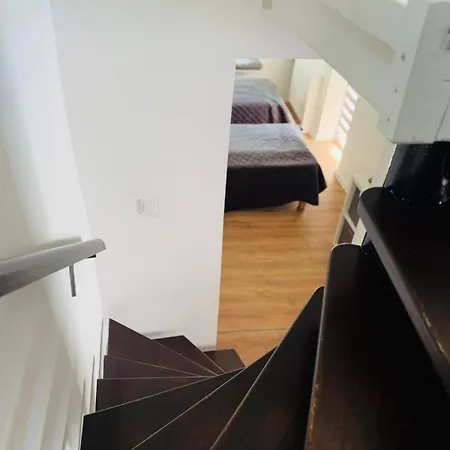 Wakacyjny Z Podgrzewanym Basenem I Jacuzzi Pod Gwiazdami, Studnica, Insko, 